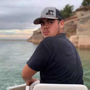 Meet your Posher, Marcos